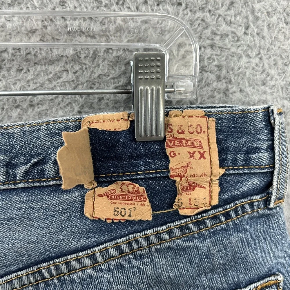 Vintage Levis Jeans Mens 36x34 Blue Denim 501 Straight Leg Button Fly American